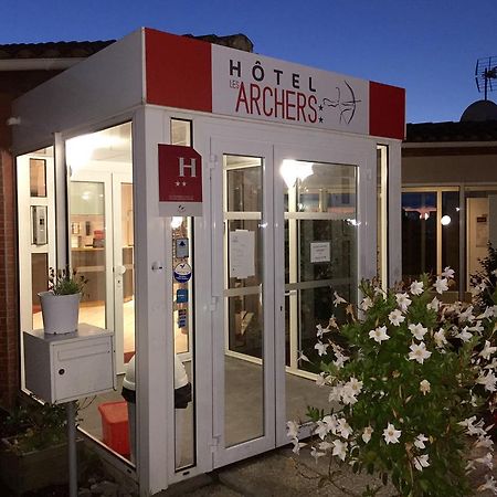 Arcantis Hotel Les Archers Cholet Esterno foto