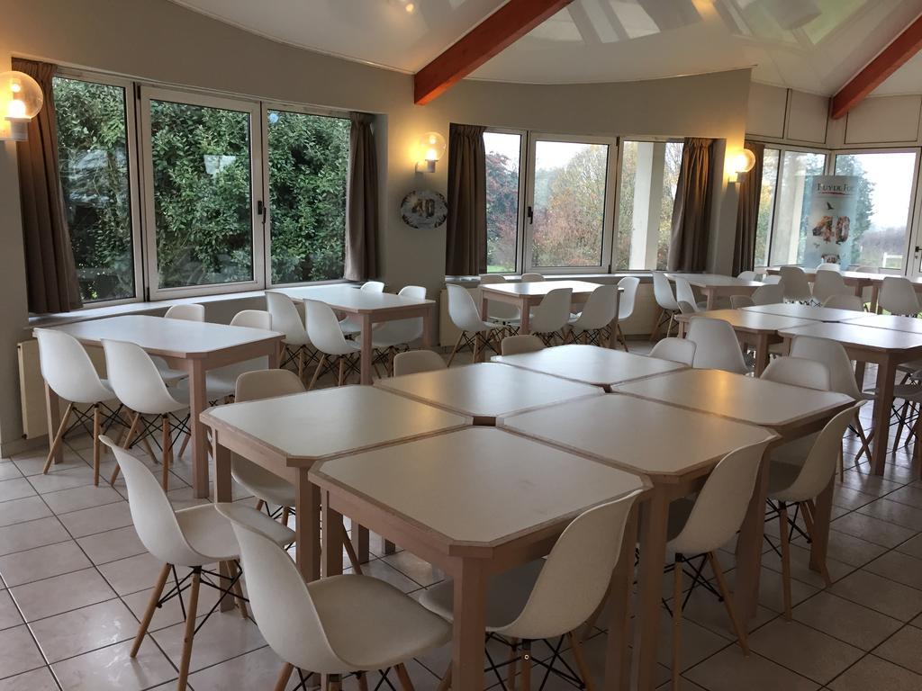 Arcantis Hotel Les Archers Cholet Esterno foto